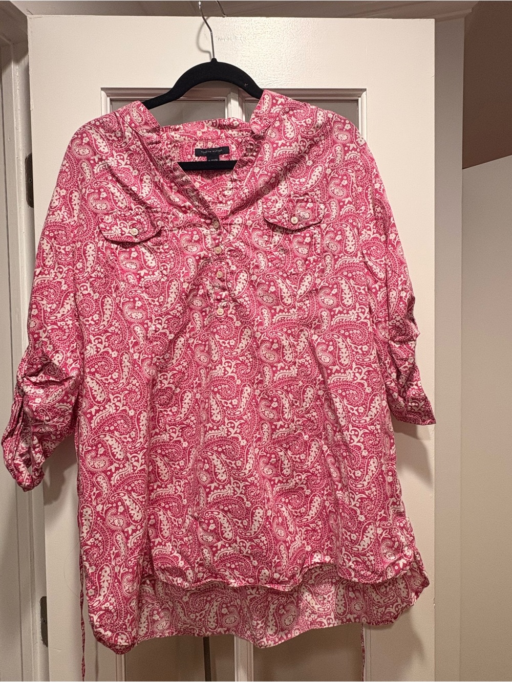 Tommy Hilfiger Women’s XL Pink Paisley Roll Tab Tunic Blouse Cotton Button Front